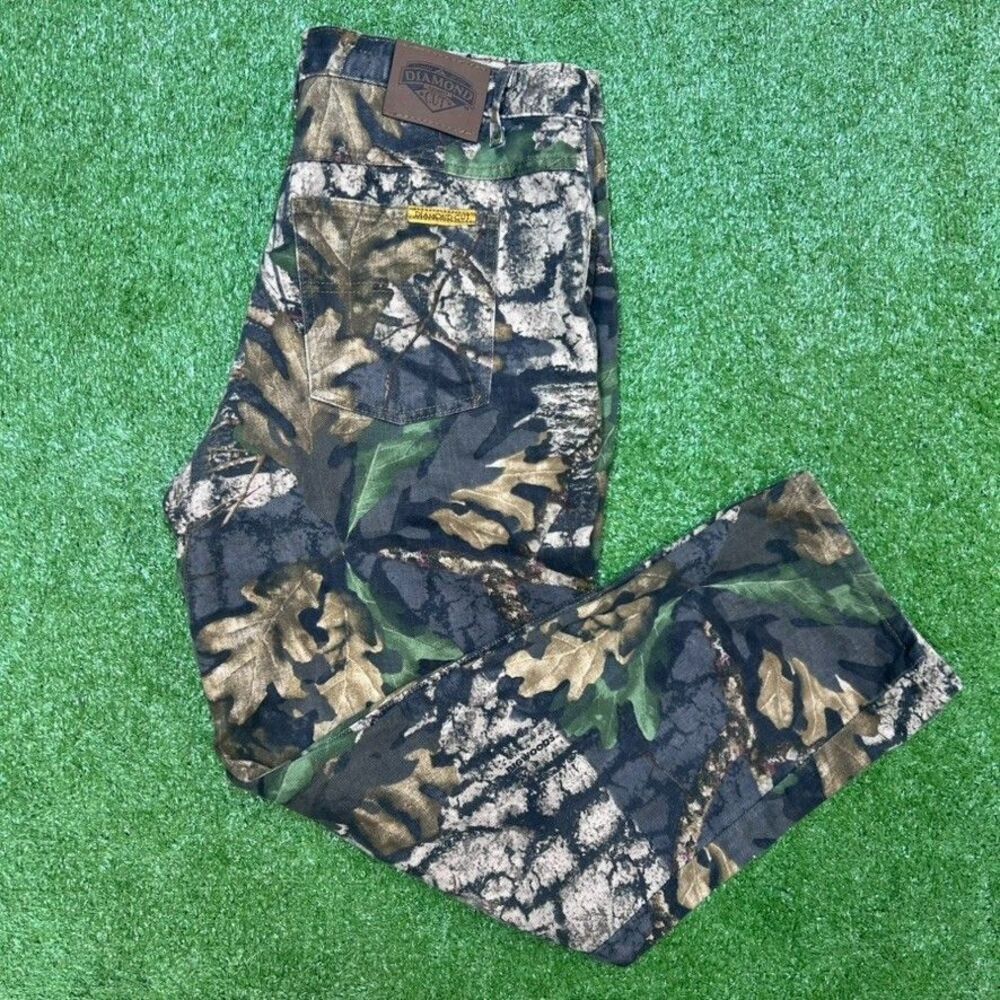 Diamond Cut Jeans Mens 36x30 Camo Mossy Oak Straight Leg Distressed Denim